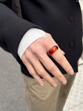 Agnes Ring, Amber