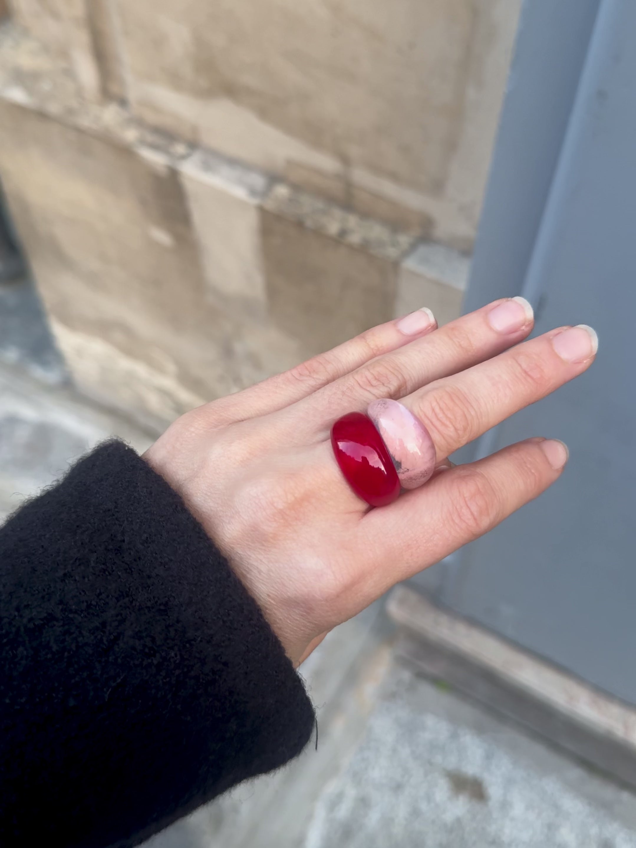 Agnes Ring, Red