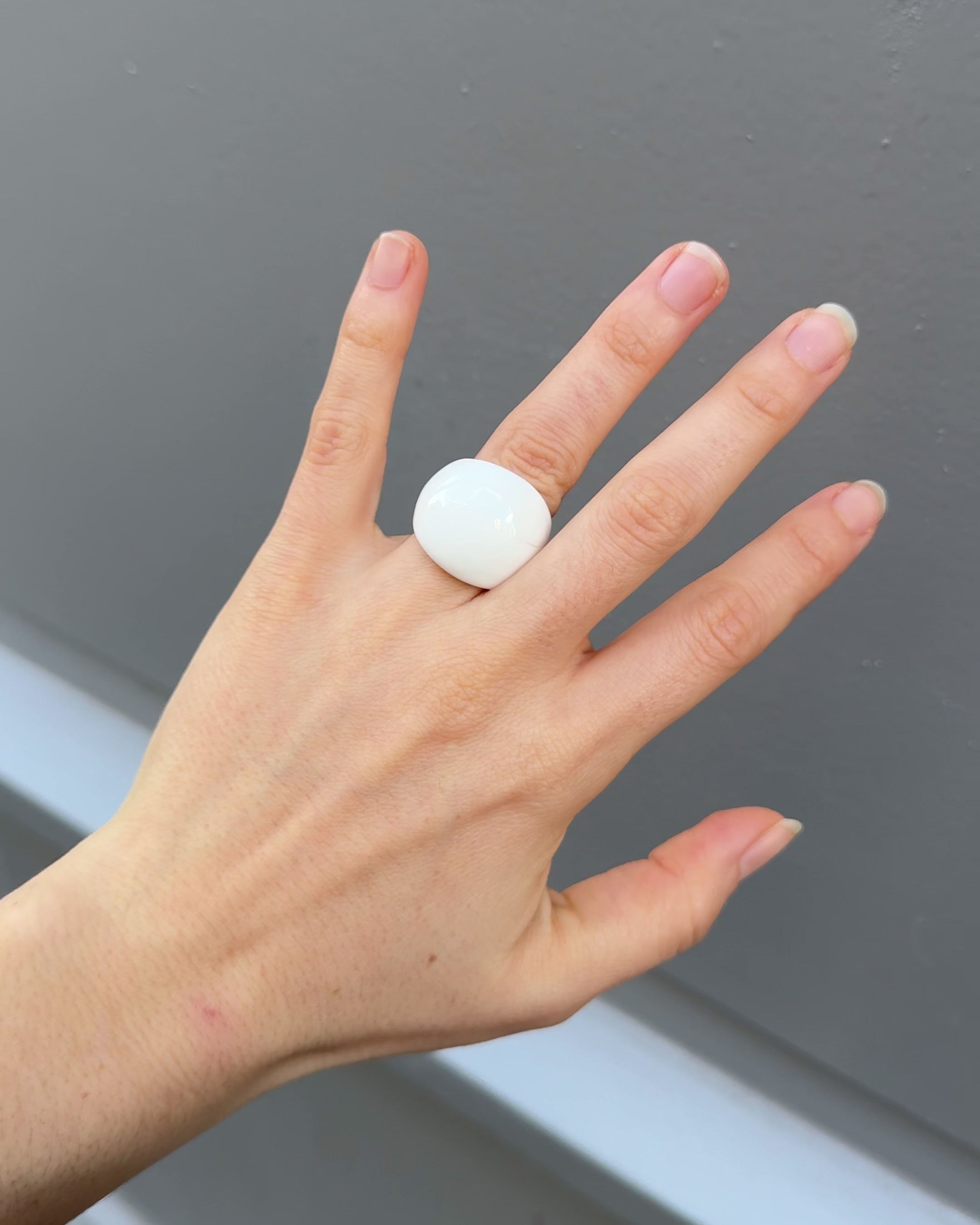 Paloma Ring, Ivory